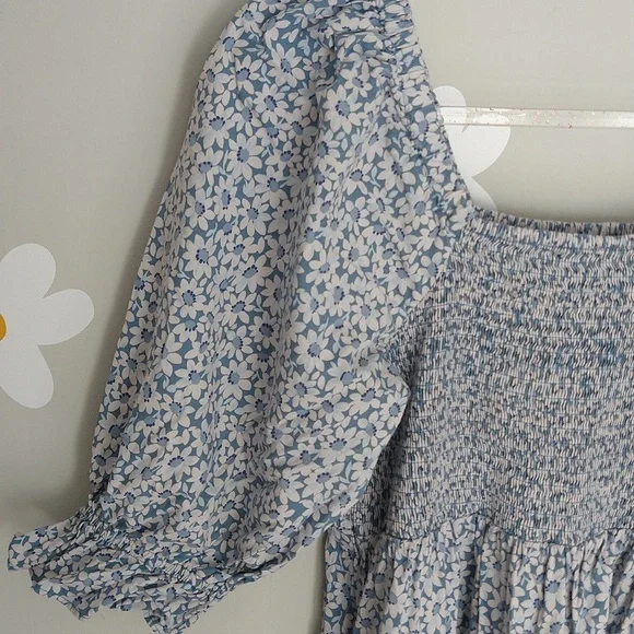 Madewell Lucie Elbow-Sleeve Smocked Midi Dress In Sunflower Field Ocean Blue - Picture 9 of 15